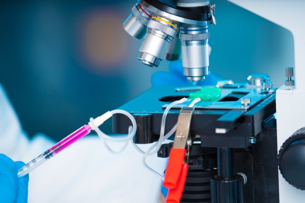 LOC im mikrobiologischen Labor LOC im mikrobiologischen Labor