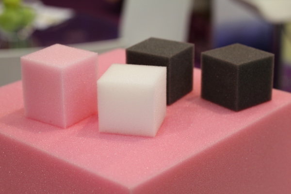 Bunter Moosgummi aus Polyurethanschaum bunter moosgummi aus polyurethanschaum
