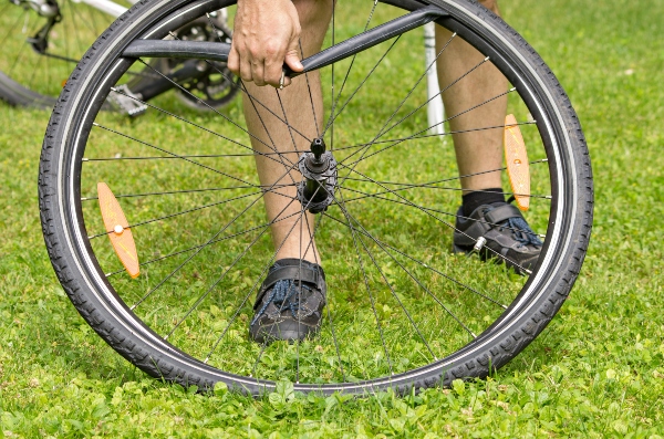 Fahrradschlauch ausbauen Fahrradschlauch ausbauen