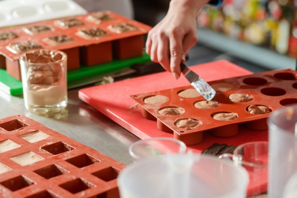 Mit Mousse gefüllte Silikonformen silikonform-mousse-gefuellt-silikone-kunststoffe