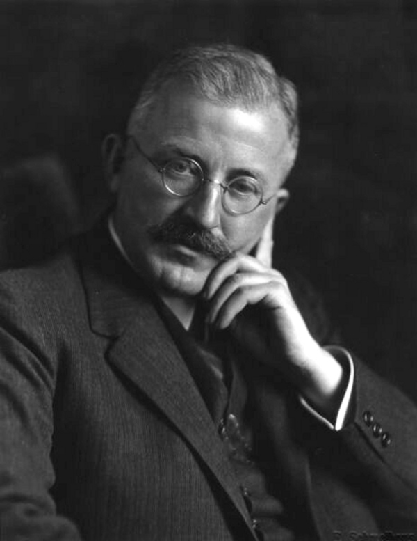 Der deutsche Chemiker und Nobelpreisträger Hermann Staudinger (1881 - 1965) Der deutsche Chemiker und Nobelpreistraeger Hermann Staudinger (1881 - 1965)