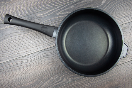 PTFE-beschichtete Bratpfanne PTFE-beschichtete Bratpfanne