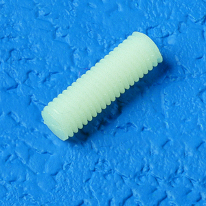 Gewindestift (DIN 551) aus PA - mit Teilschlitz 
