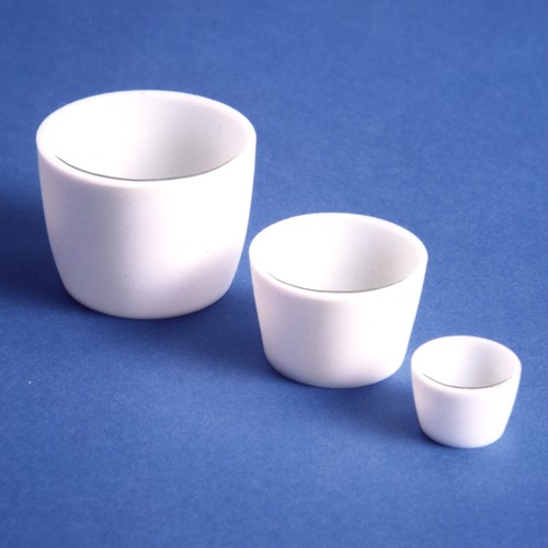 Crucible made of PTFE