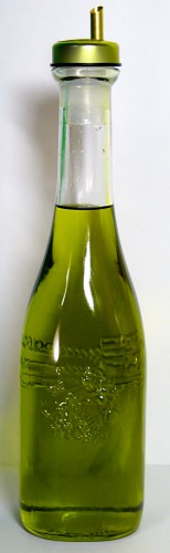 Italienisches Olivenöl, reich an der wertvollen Oleinsäure