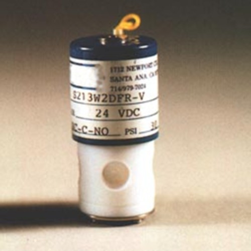 2/2-Way Solenoid Valve made of PTFE