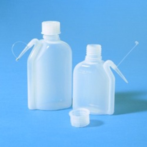 Dropping and Wash Bottle made of LDPE